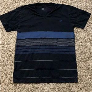 🥳5/$20🥳 Quiksilver Tee